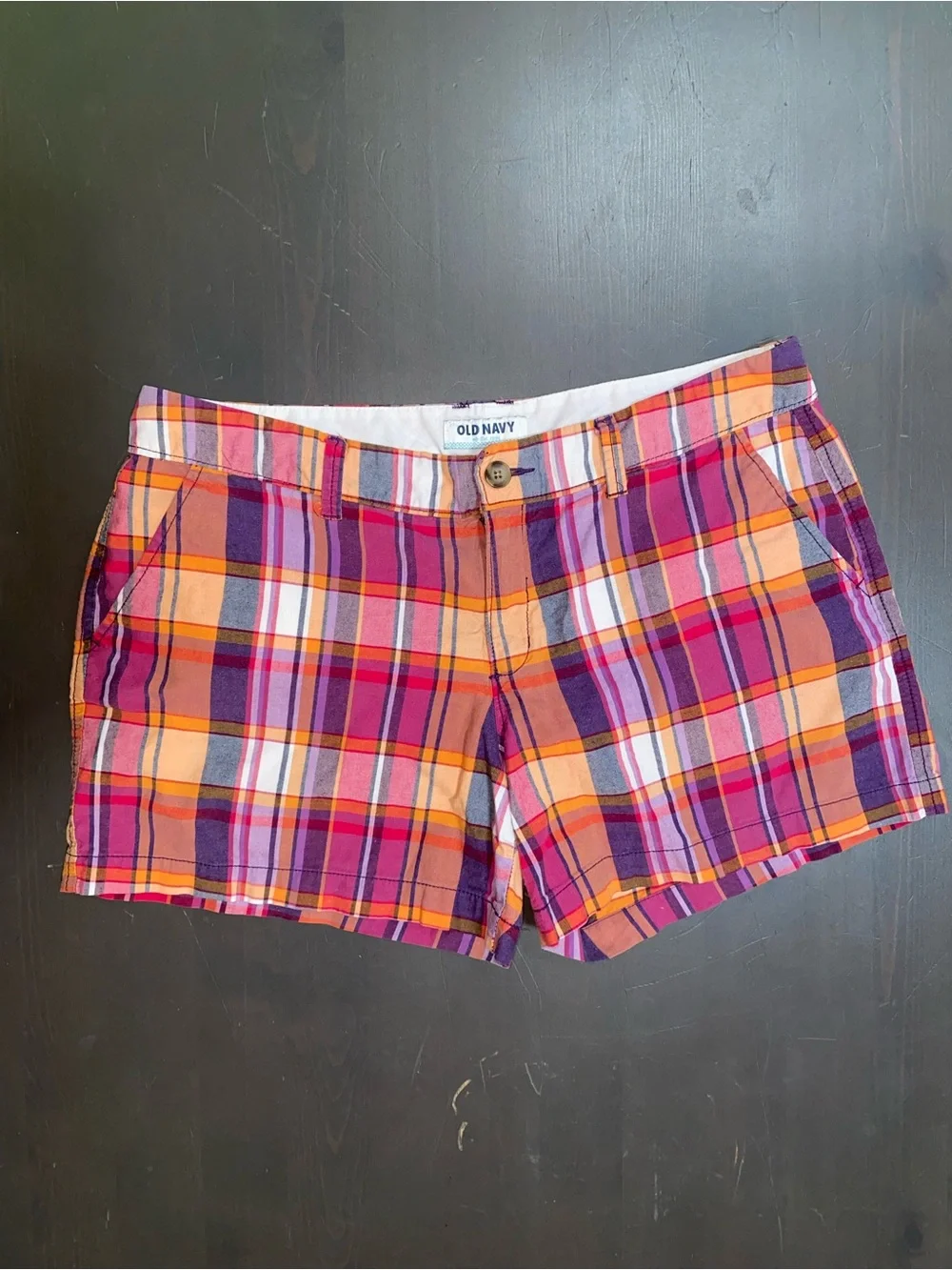 Old Navy add vibrant